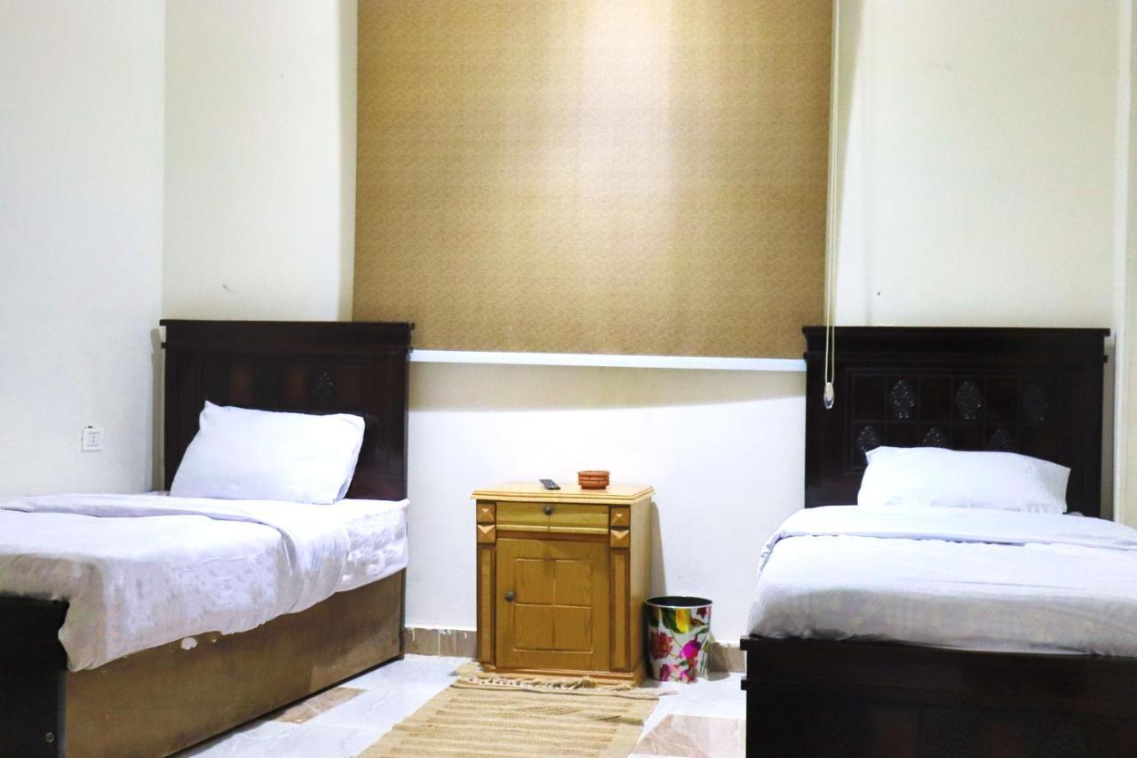 The Farm - Hotel & Horse Riding Kairo Bagian luar foto